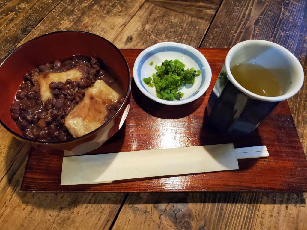 彩園子カフェのメニューのおしるこ